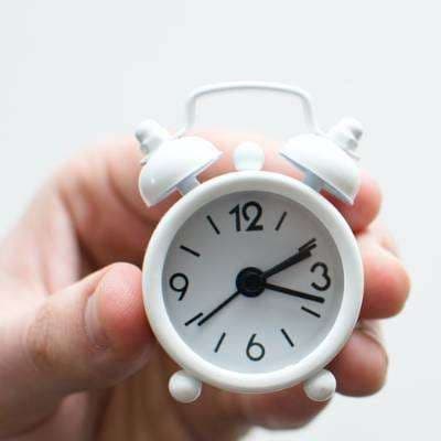  صحبت کردن دربارهٔ زمان