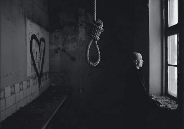 لکچر انگلیسی درباره‌ی خودکشی با ترجمه‌ی فارسی