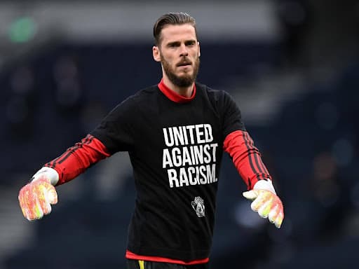 معنی جمله united against racism چیست؟