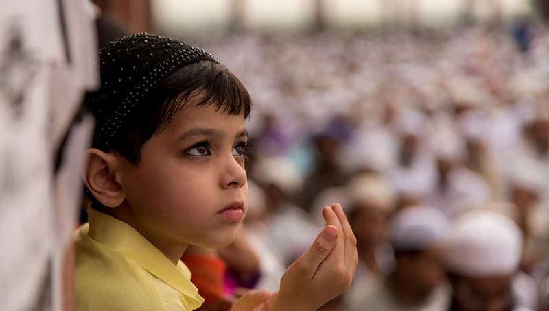 عید فطر در پایان رمضان