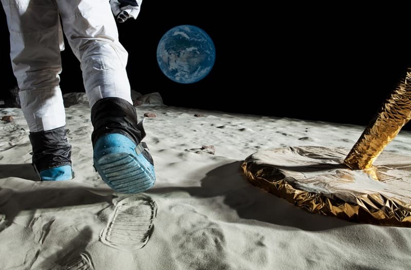 ردپای فضانوردان آپولو بر روی ماه