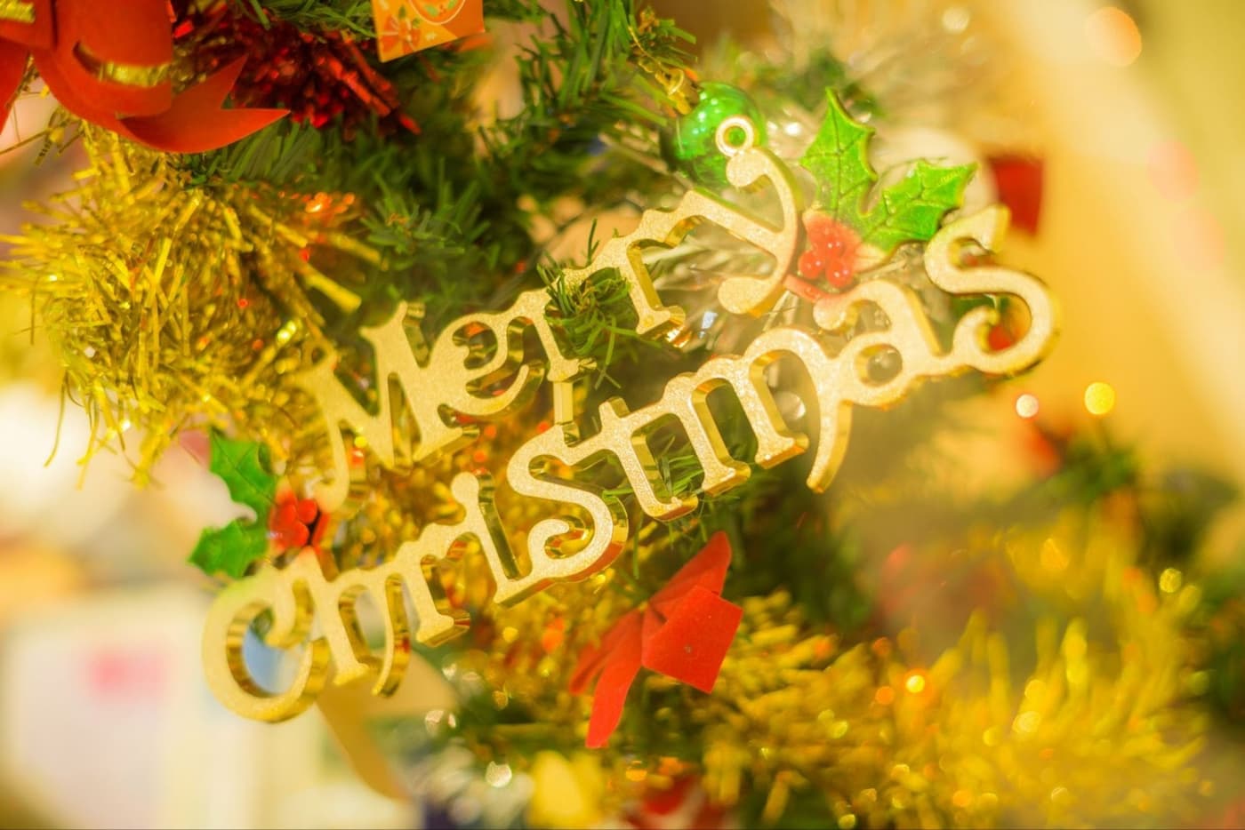 پاسخ‌های کوتاه در جواب Merry Christmas