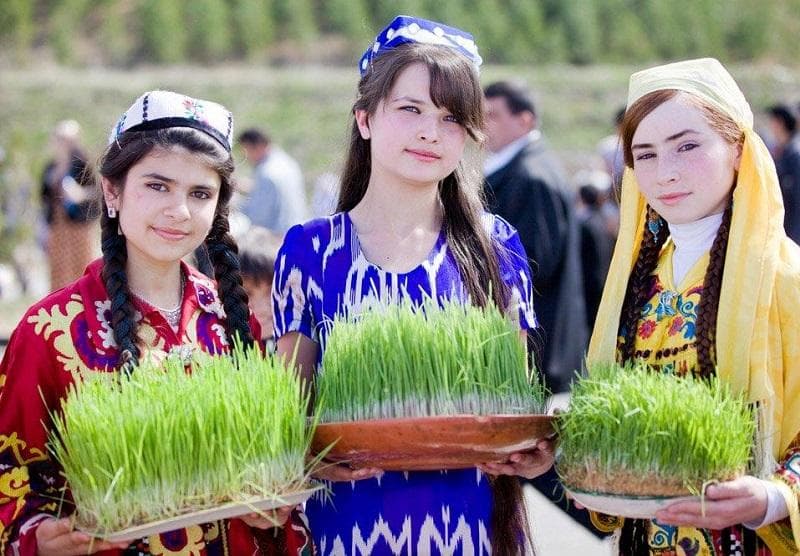 مکالمه زبان با موضوع نوروز