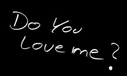 معنی جمله do you love me چیست؟.jpg