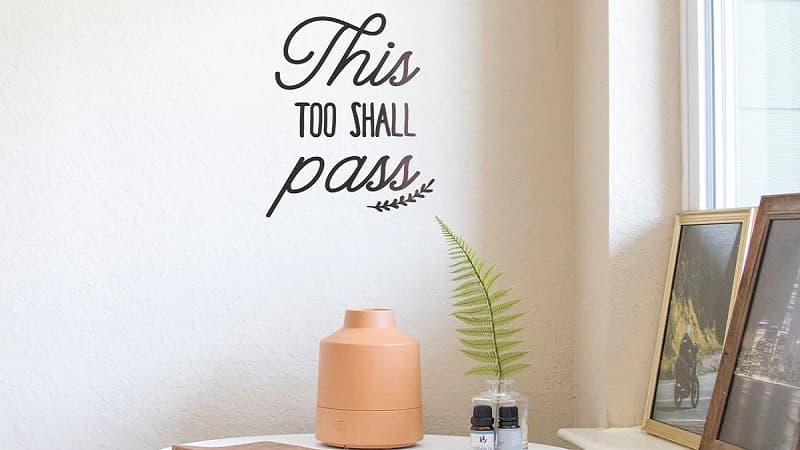 معنی جمله this too shall pass چیست؟.jpg