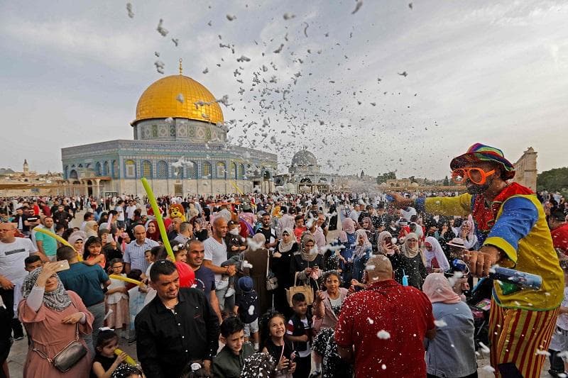 مکالمه انگلیسی در مورد عید فطر با ترجمه فارسی.jpg