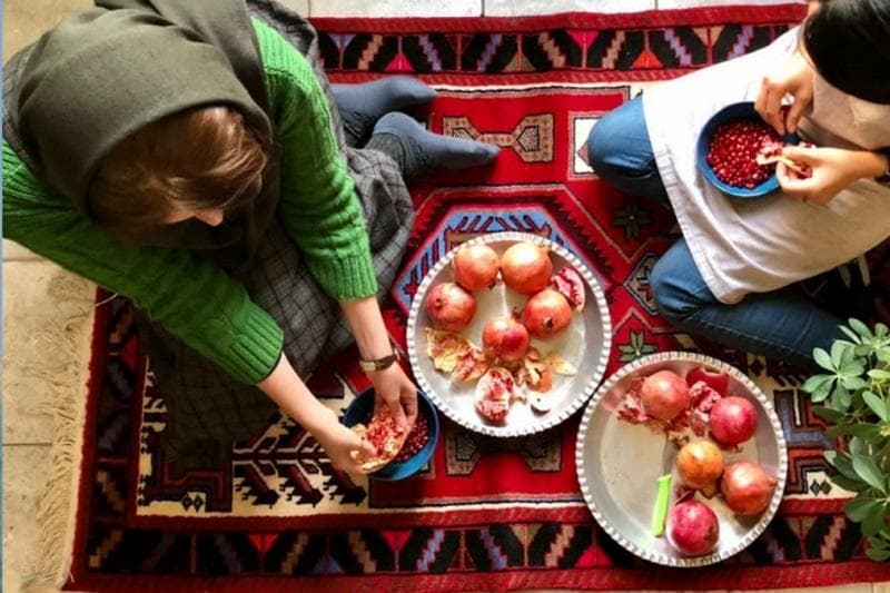 مکالمه به انگلیسی درباره شب یلدا.jpg