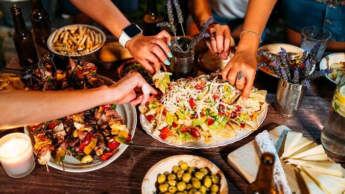 لکچر انگلیسی با موضوع خوراکیها به همراه ترجمه