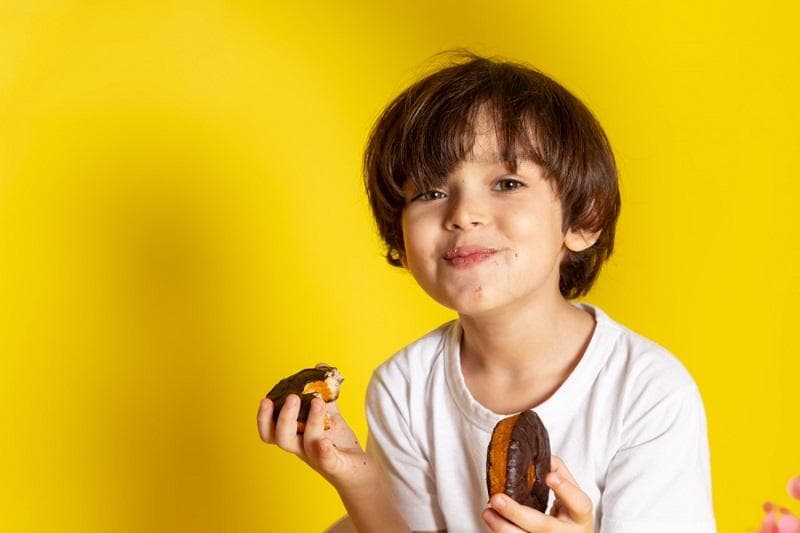 خلاصه کتاب داستان Benny and the Biscuits نوشته Kathryn Harper.jpg