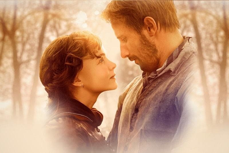 خلاصه کتاب داستان "Far from the Madding Crowd" اثر Thomas Hardy
