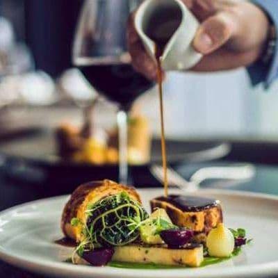 (غذا خوردن در بیرون از خانه (رستوران